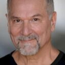 John Kapelos