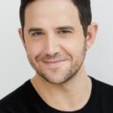 Santino Fontana