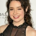 Sarah Steele