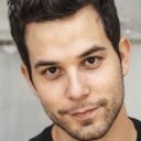 Skylar Astin