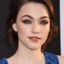 Violett Beane